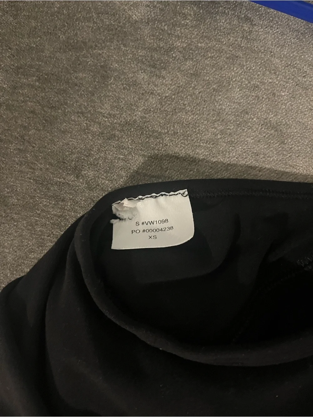 Vuori Black Seamless Racerback Sports Bra